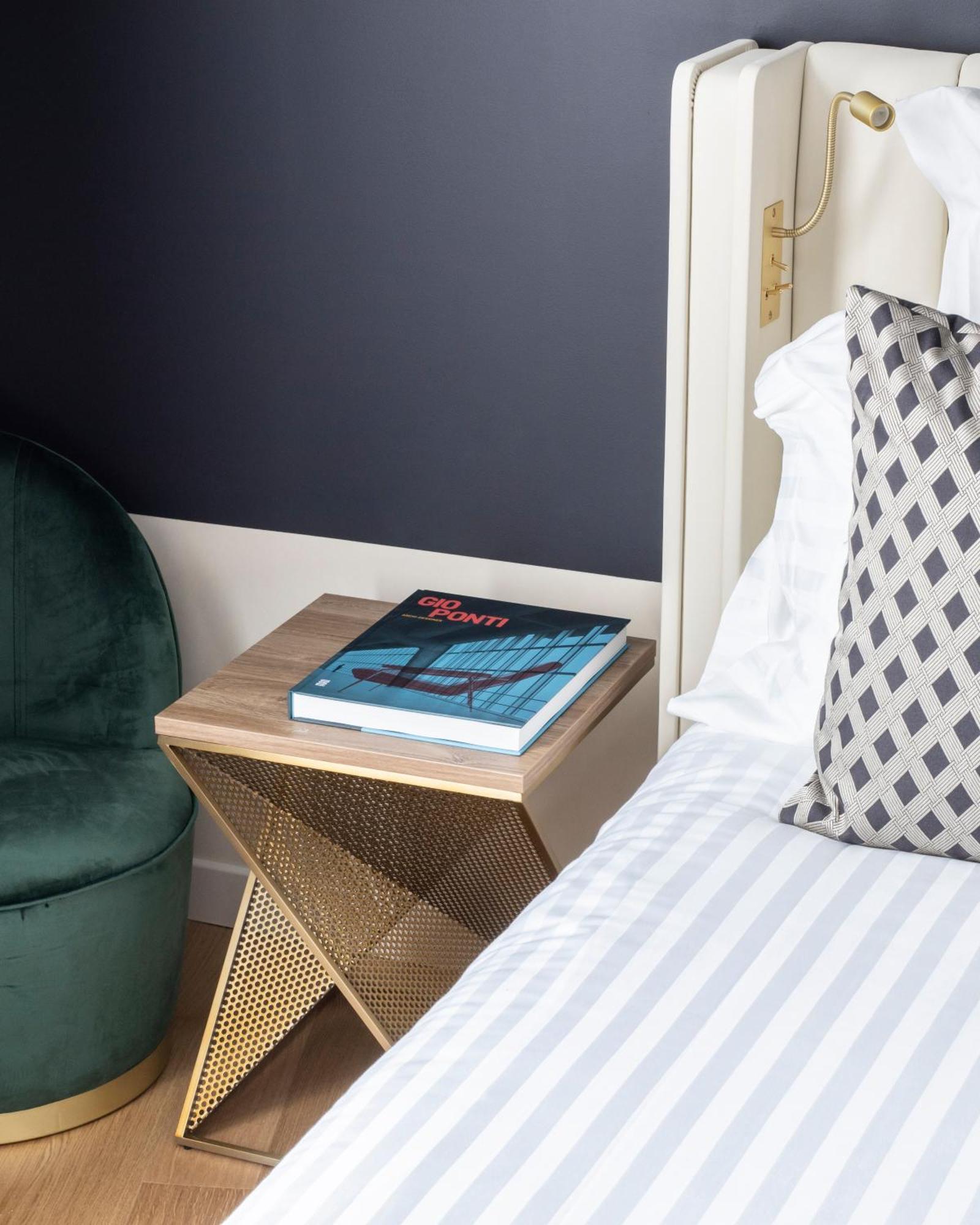 Hotel Parisianer Ngoại thất bức ảnh