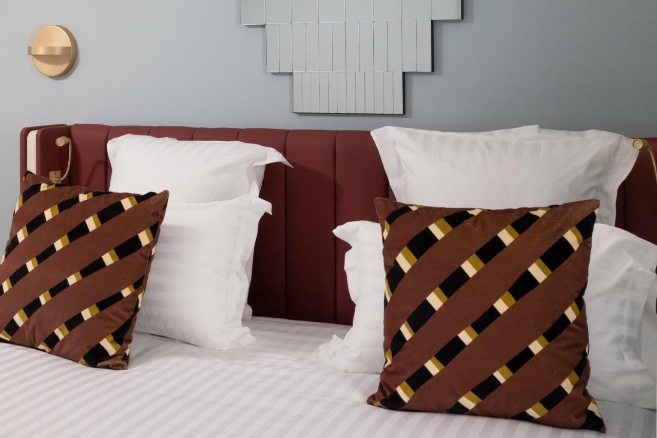Hotel Parisianer Ngoại thất bức ảnh